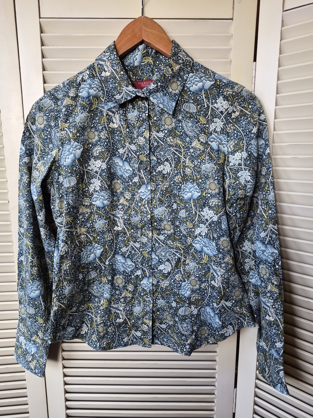 Talbots Floral Button Up Shirt Size 4P